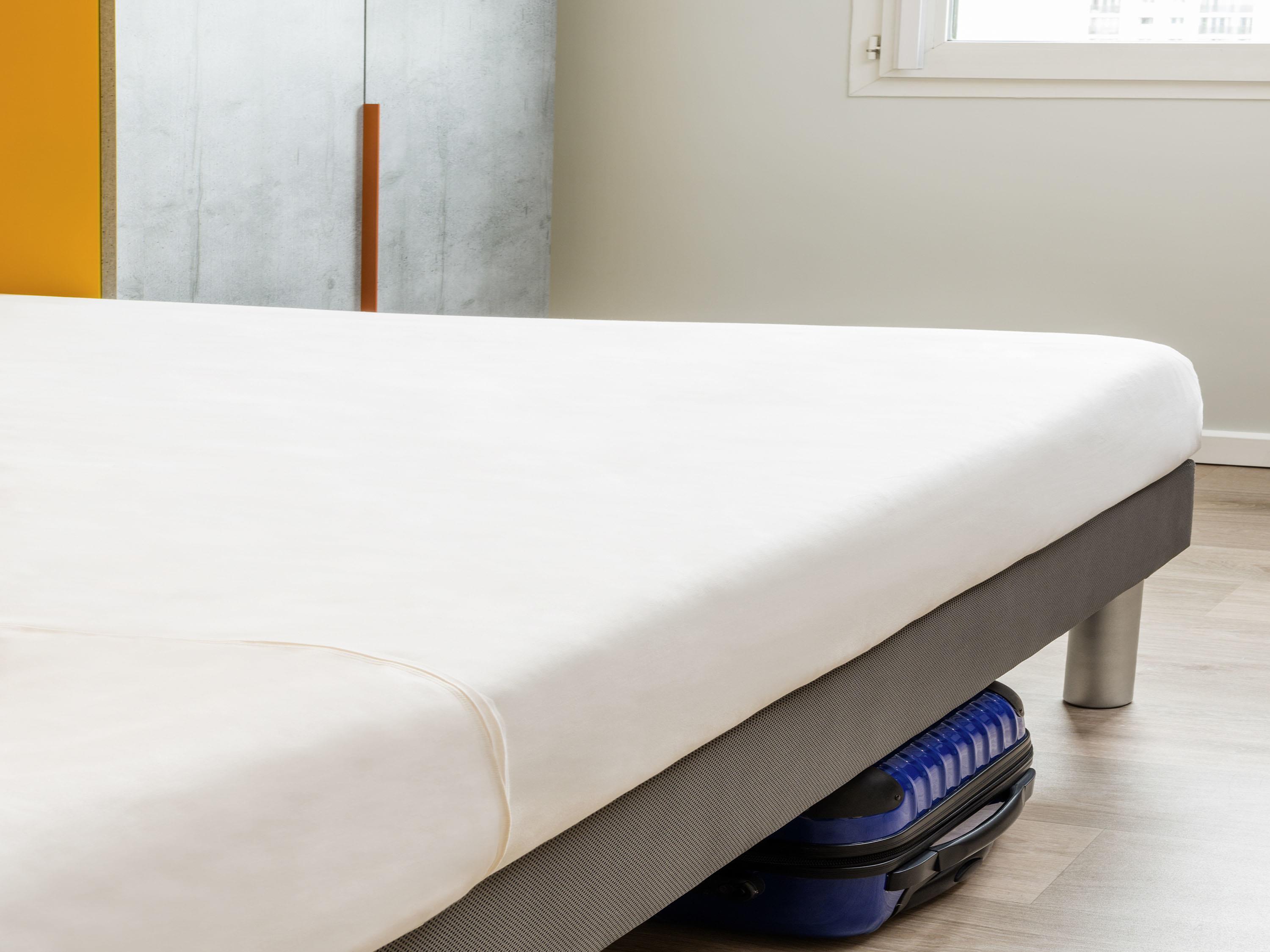 ibis budget Ch Room Type - Room with twin beds