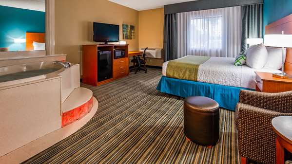  - Best Western Warren Hotel