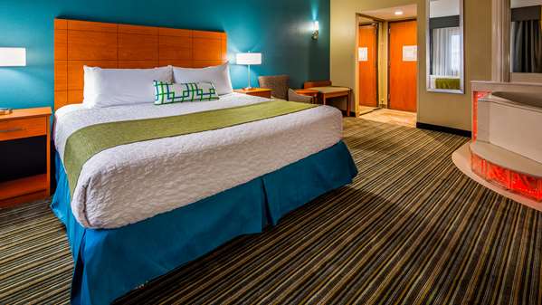  - Best Western Warren Hotel