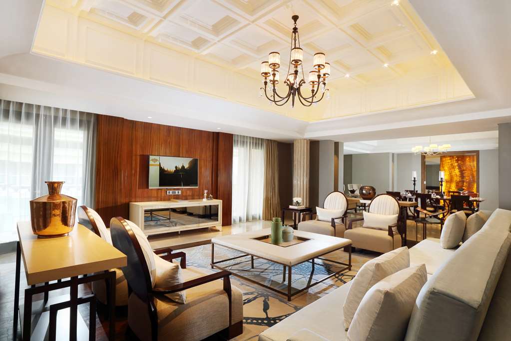 HOTEL TENTREM YOGYAKARTA-guestroom-Guest Room,Living Area,Suite,On-Site.jpg