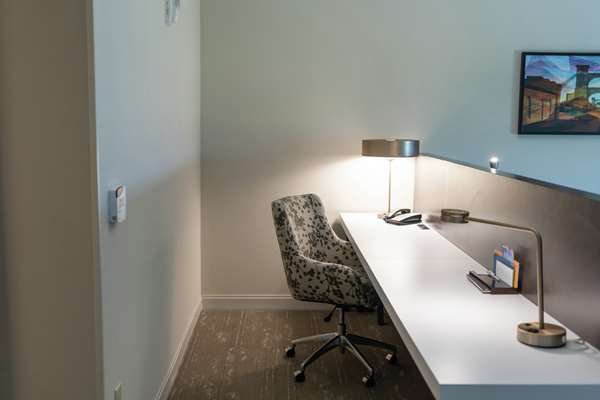  - Hilton Garden Inn South Waco - I-35, Exit 330A