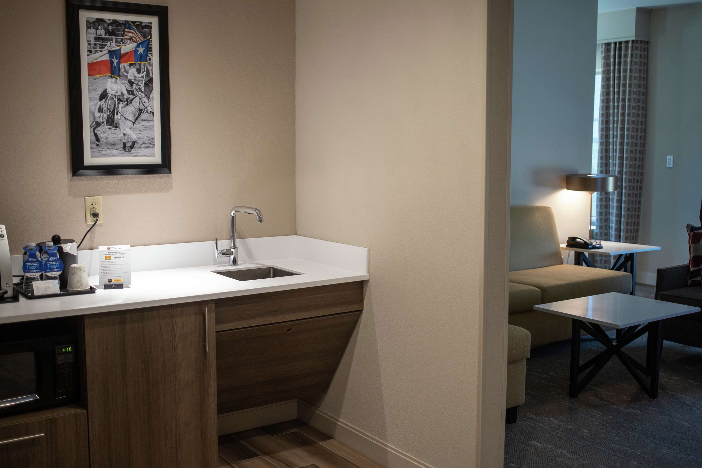 Guest room