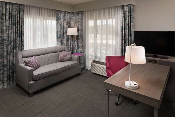  - Hampton Inn & Suites Biltmore Area Asheville - I-26, Exit 33