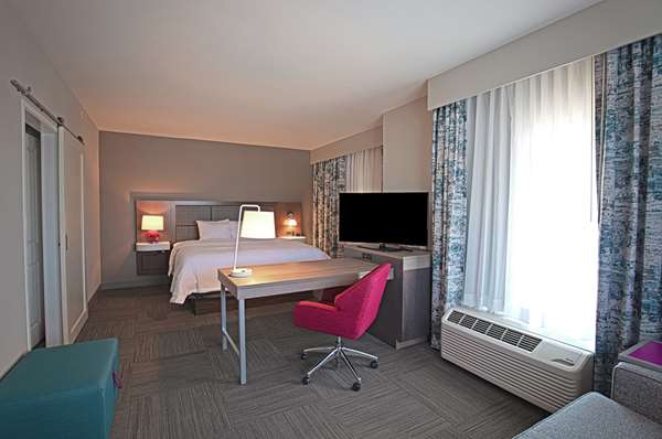  - Hampton Inn & Suites Biltmore Area Asheville - I-26, Exit 33