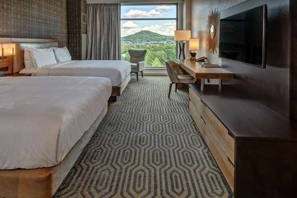  - Hilton Hotel Cool Springs Franklin - I-65, Exit 68