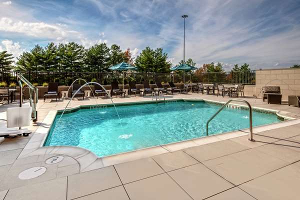 Pool - Hilton Hotel Cool Springs Franklin - I-65, Exit 68
