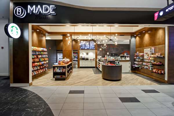 Restaurant - DoubleTree by Hilton Hotel Deadwood at Cadillac Jack's