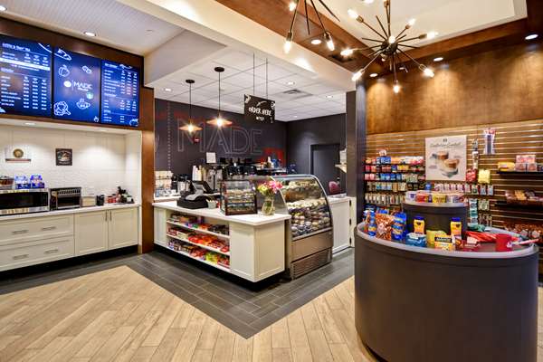 Restaurant - DoubleTree by Hilton Hotel Deadwood at Cadillac Jack's