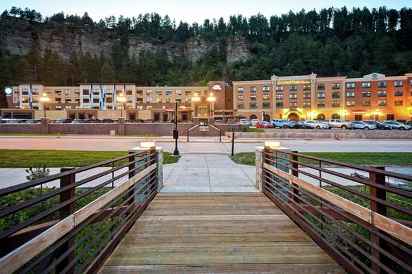 Exterior view - Tru by Hilton Hotel Deadwood