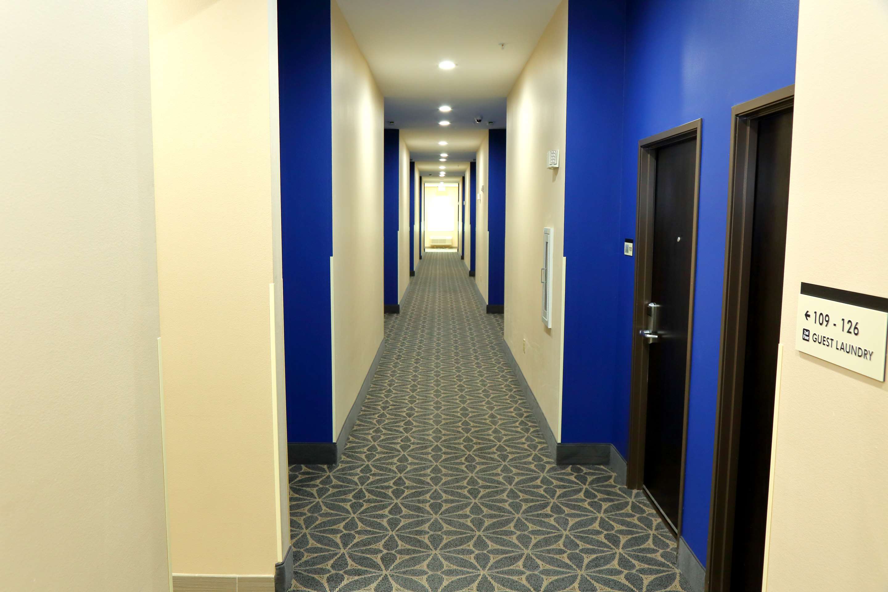 Hallway | Americas Best Value Inn & Suites Prairieville