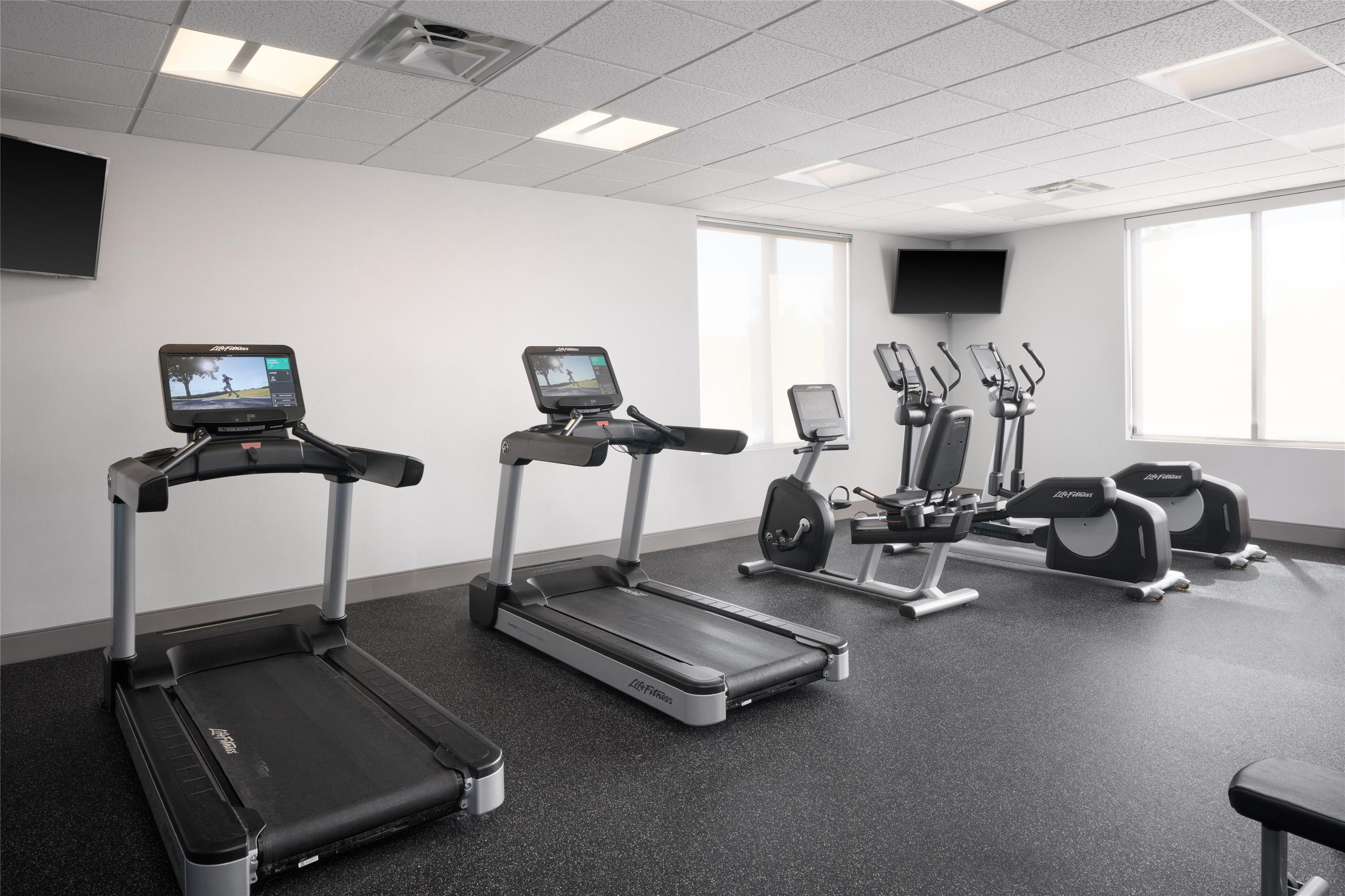 Fitness Center | Best Western Premier Hotel at Fisher's Landing