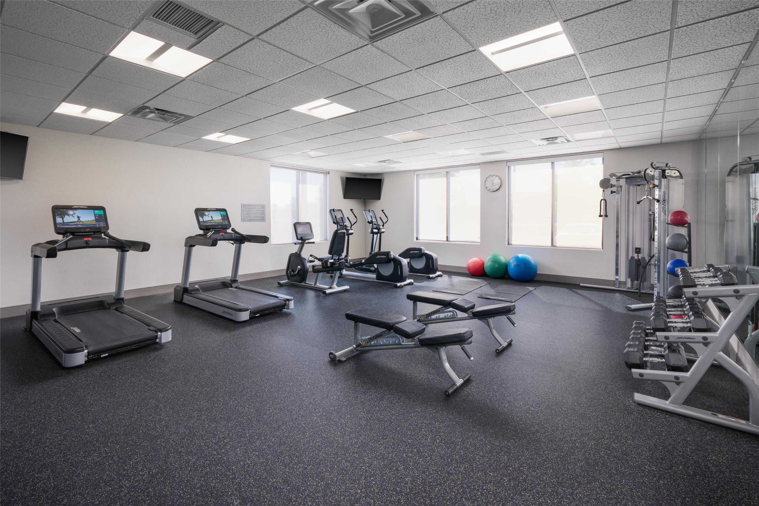 Fitness Center | Best Western Premier Hotel at Fisher's Landing