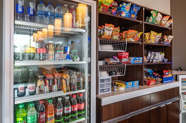  - GLo Best Western Lexington Hotel - I-64 & I-75, Exit 115