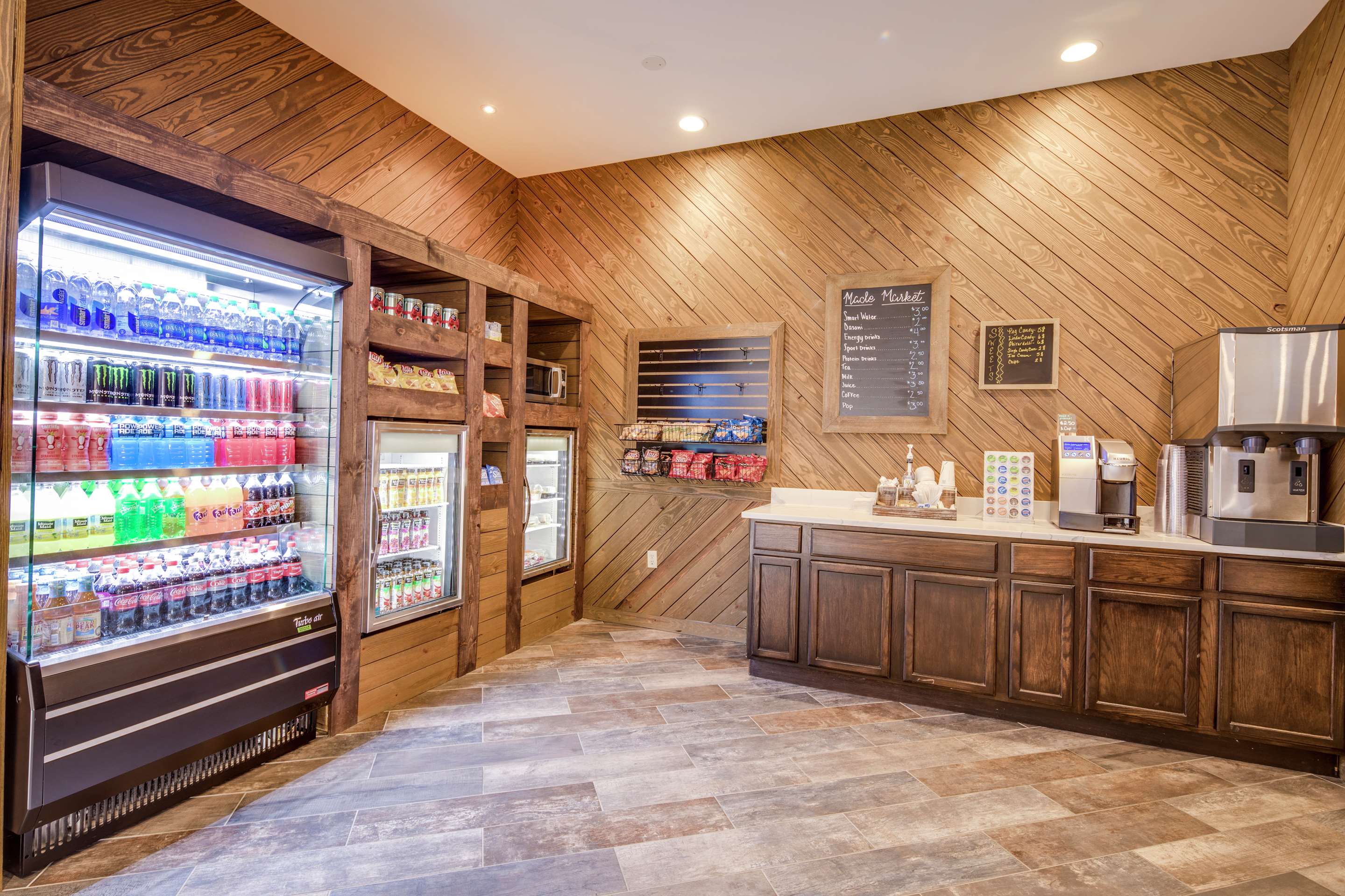 Restaurant | DoubleTree by Hilton Huntington