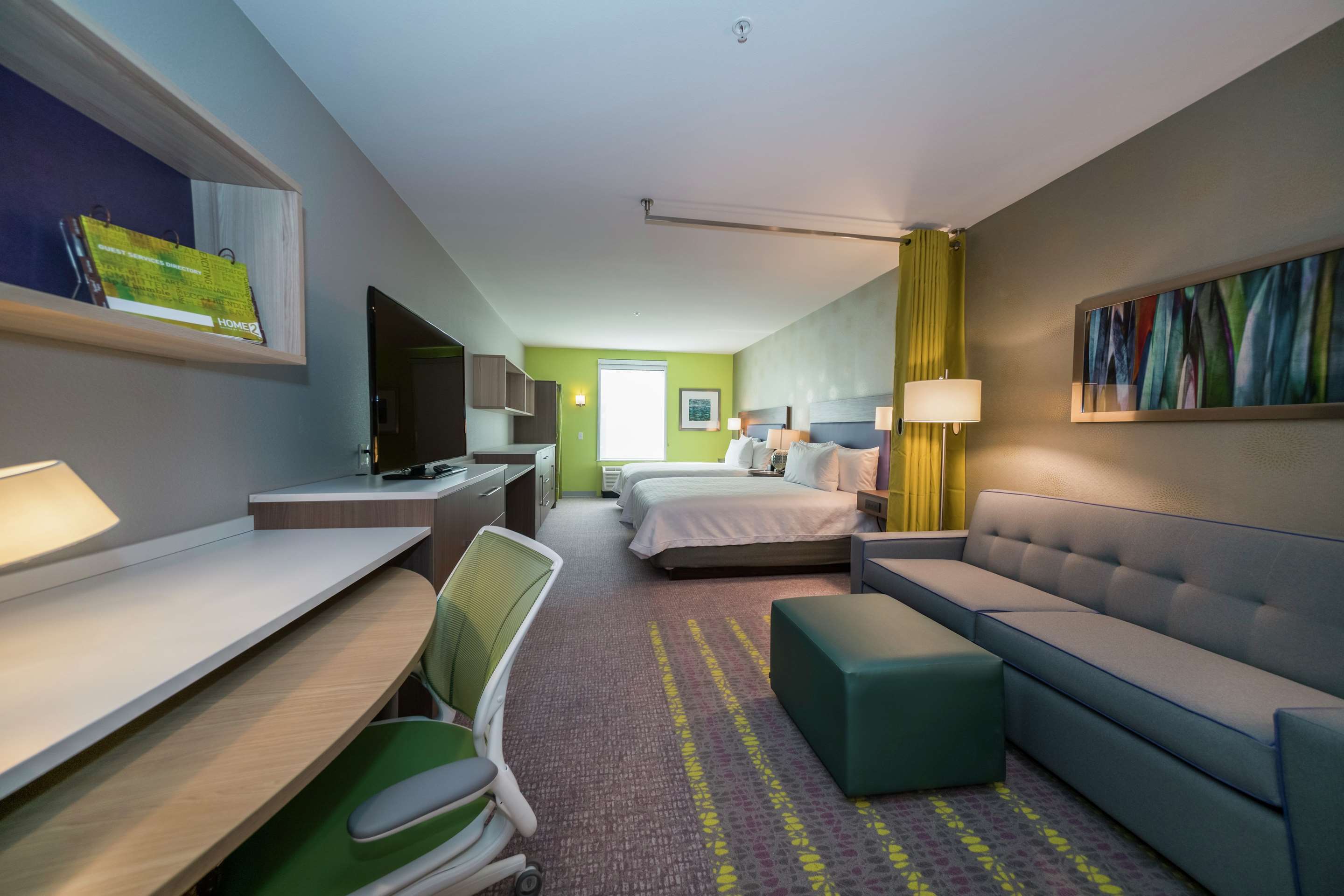 Guest room