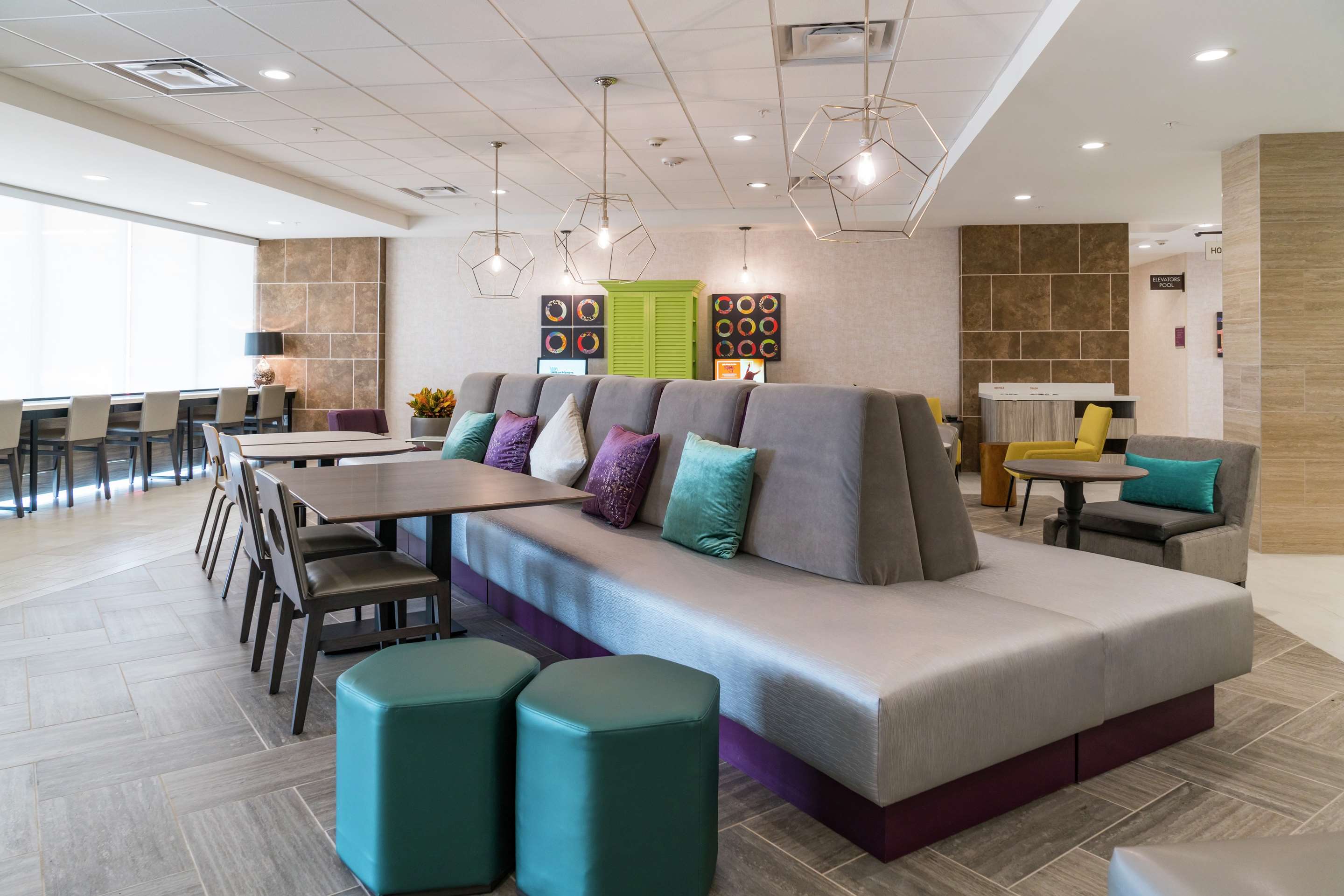 Lobby | Home2 Suites by Hilton Jackson Flowood Airport Area