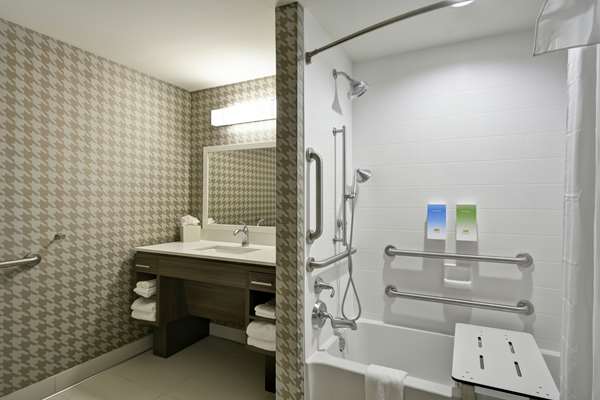  - Home2 Suites by Hilton Plymouth