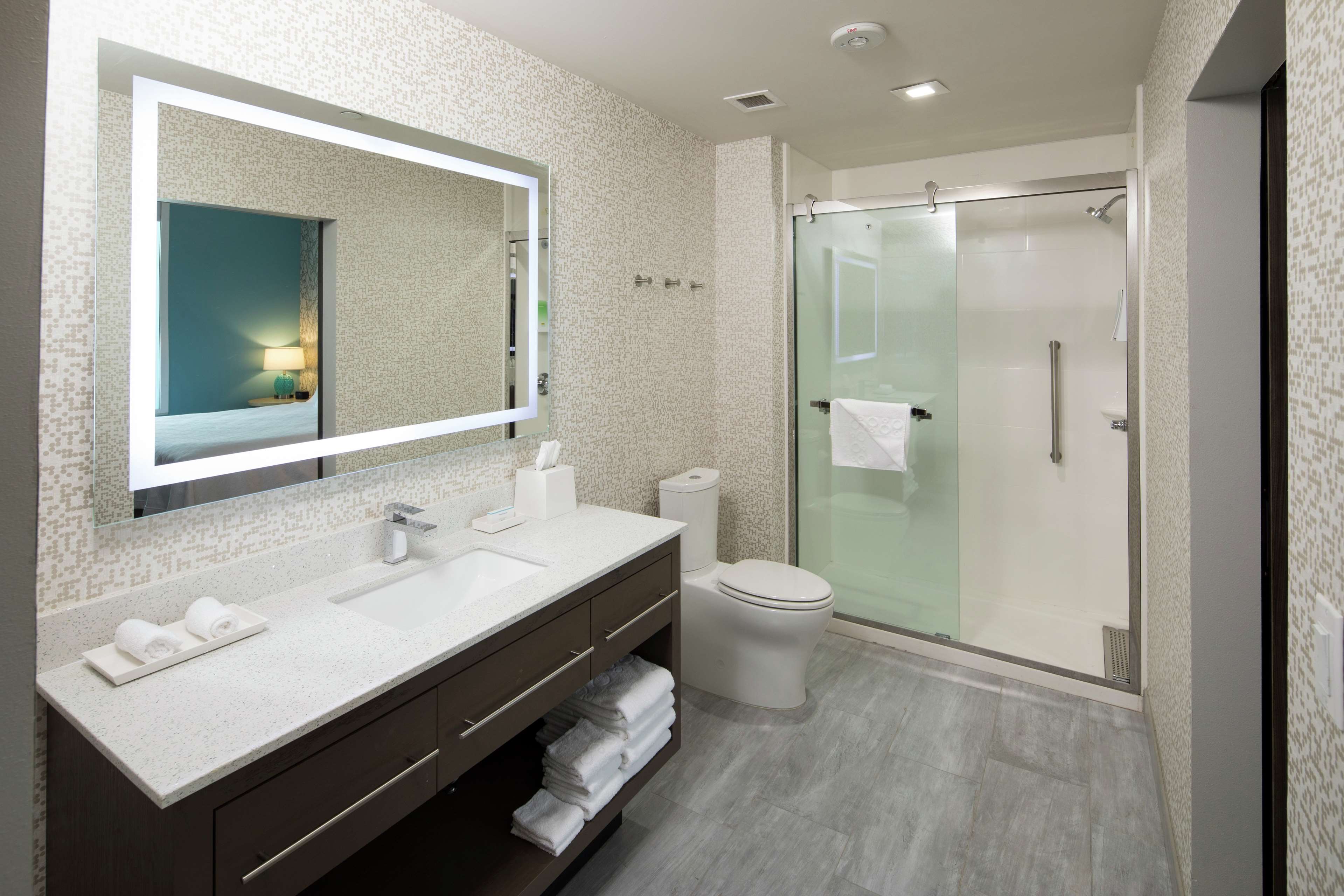 Home2 Suites by Hilton Owasso, OK Room Type - 1 KING 1BDRM SUITE NONSMOK
