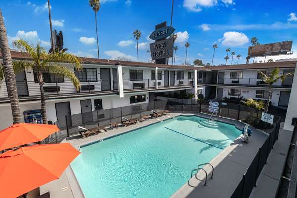 Pool - SureStay Collection by Best Western Sunset West Hotel Hollywood