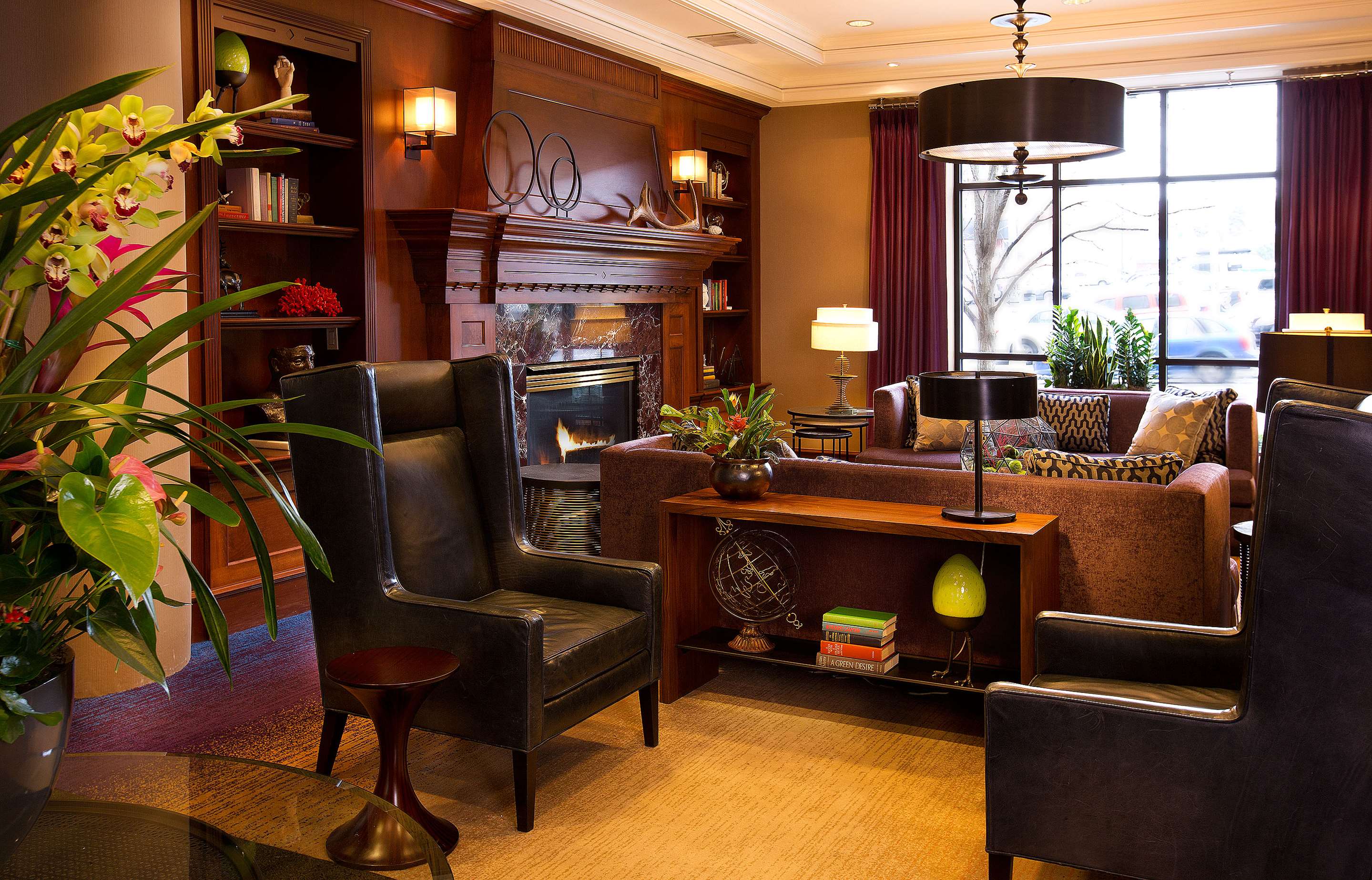 Paramount Hotel Seattle Lobby Web | The Paramount Hotel