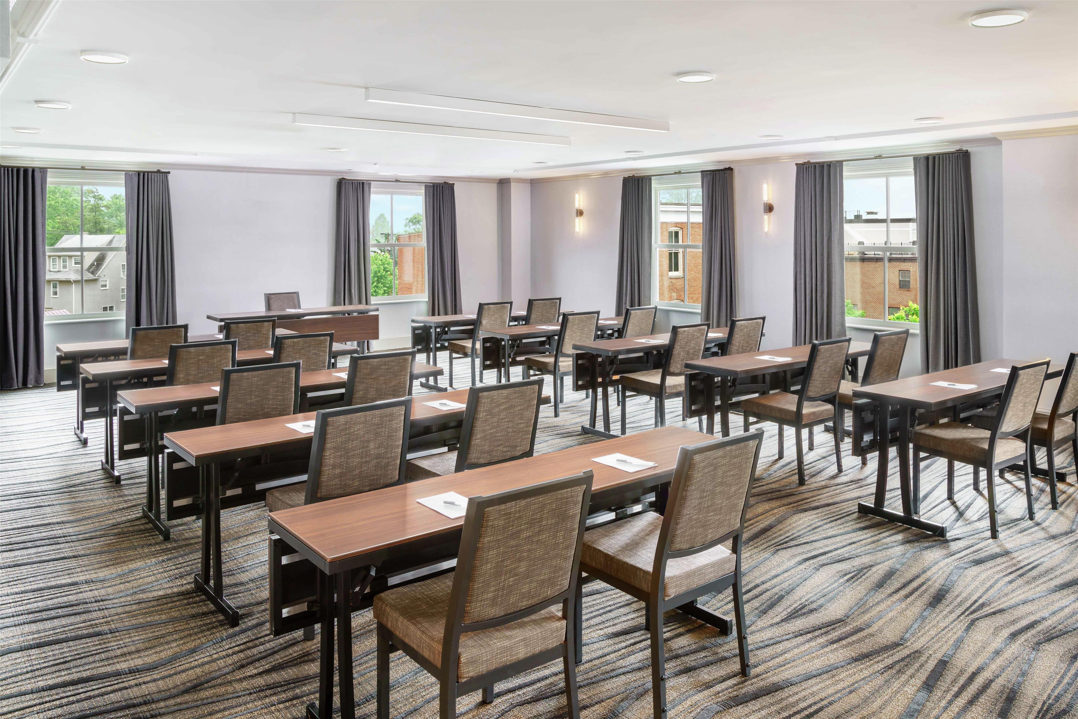 Meeting Room | Hilton Garden Inn Annapolis Downtown