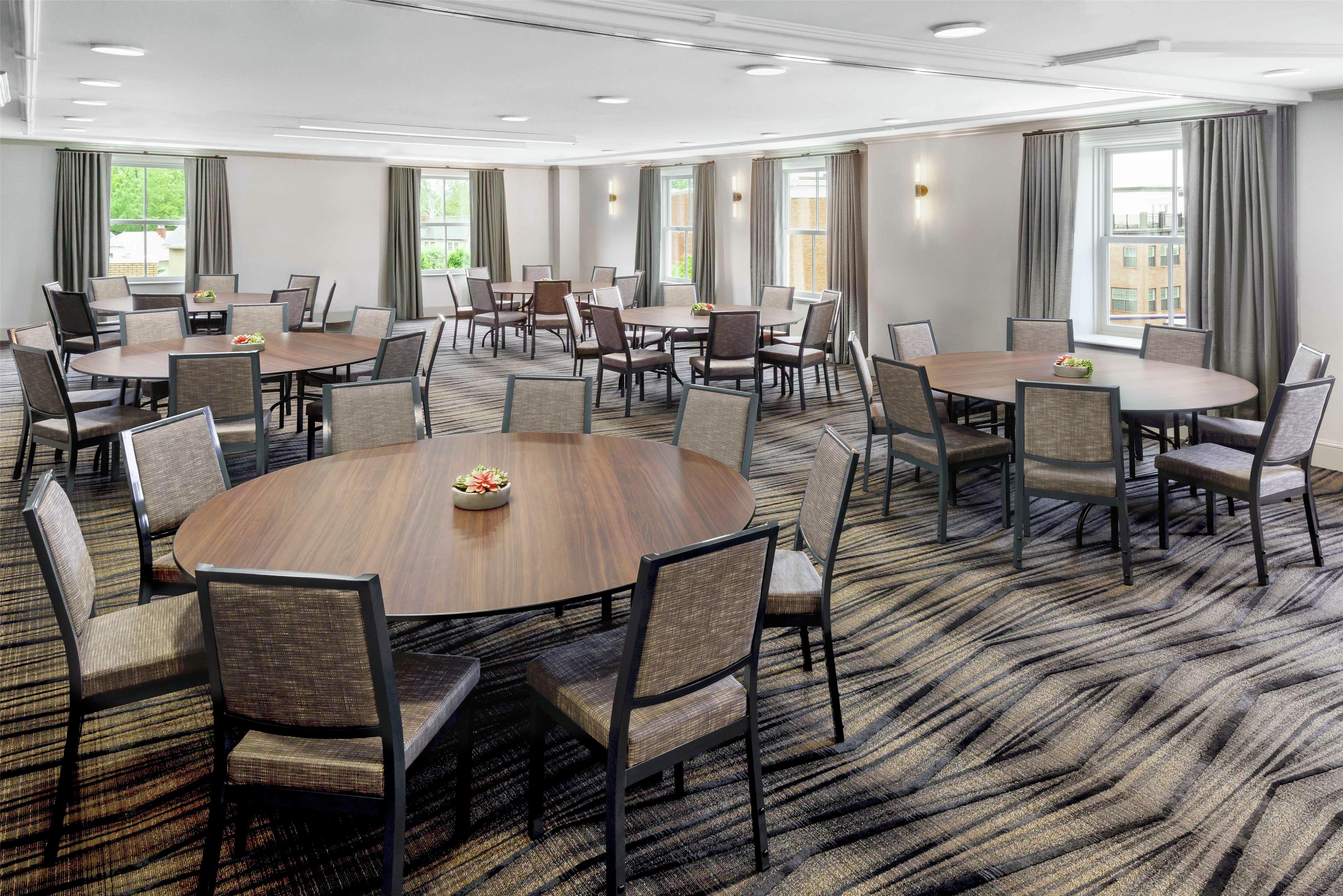 Meeting Room | Hilton Garden Inn Annapolis Downtown