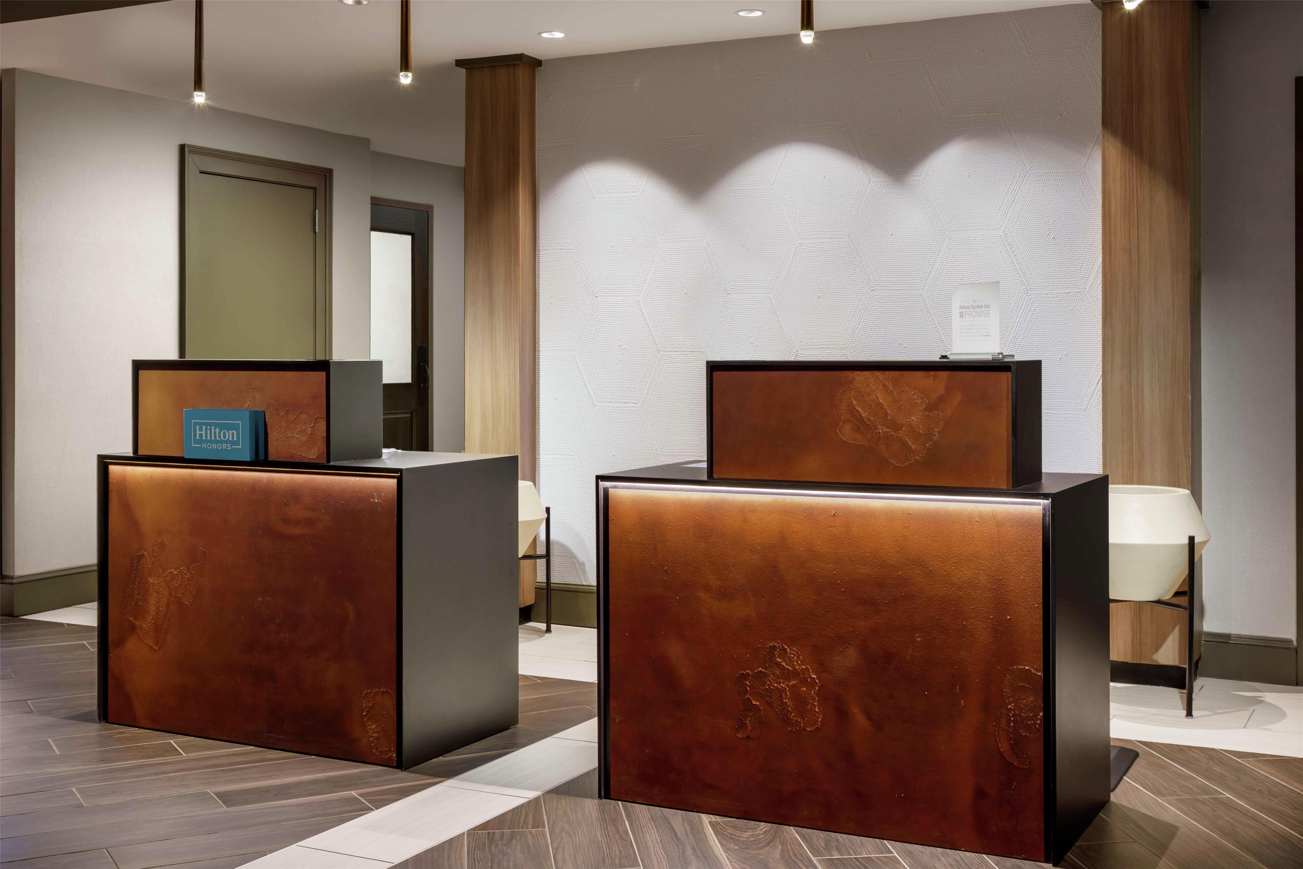 Reception | Hilton Garden Inn Annapolis Downtown