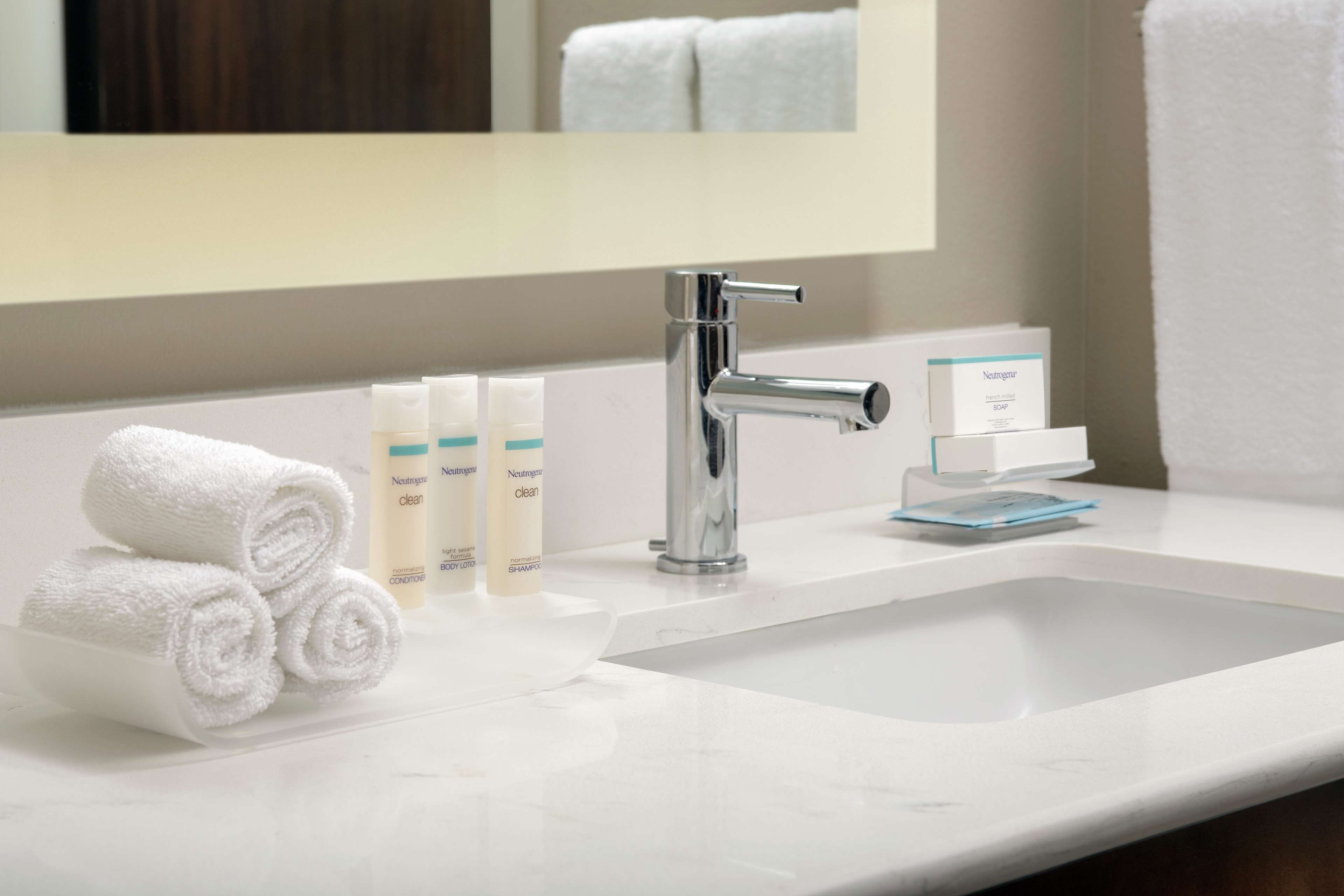 Homewood Suites by Hilton Austin Downtown, TX Room Type - 1KG MOB HR ACC TUB STUDIO