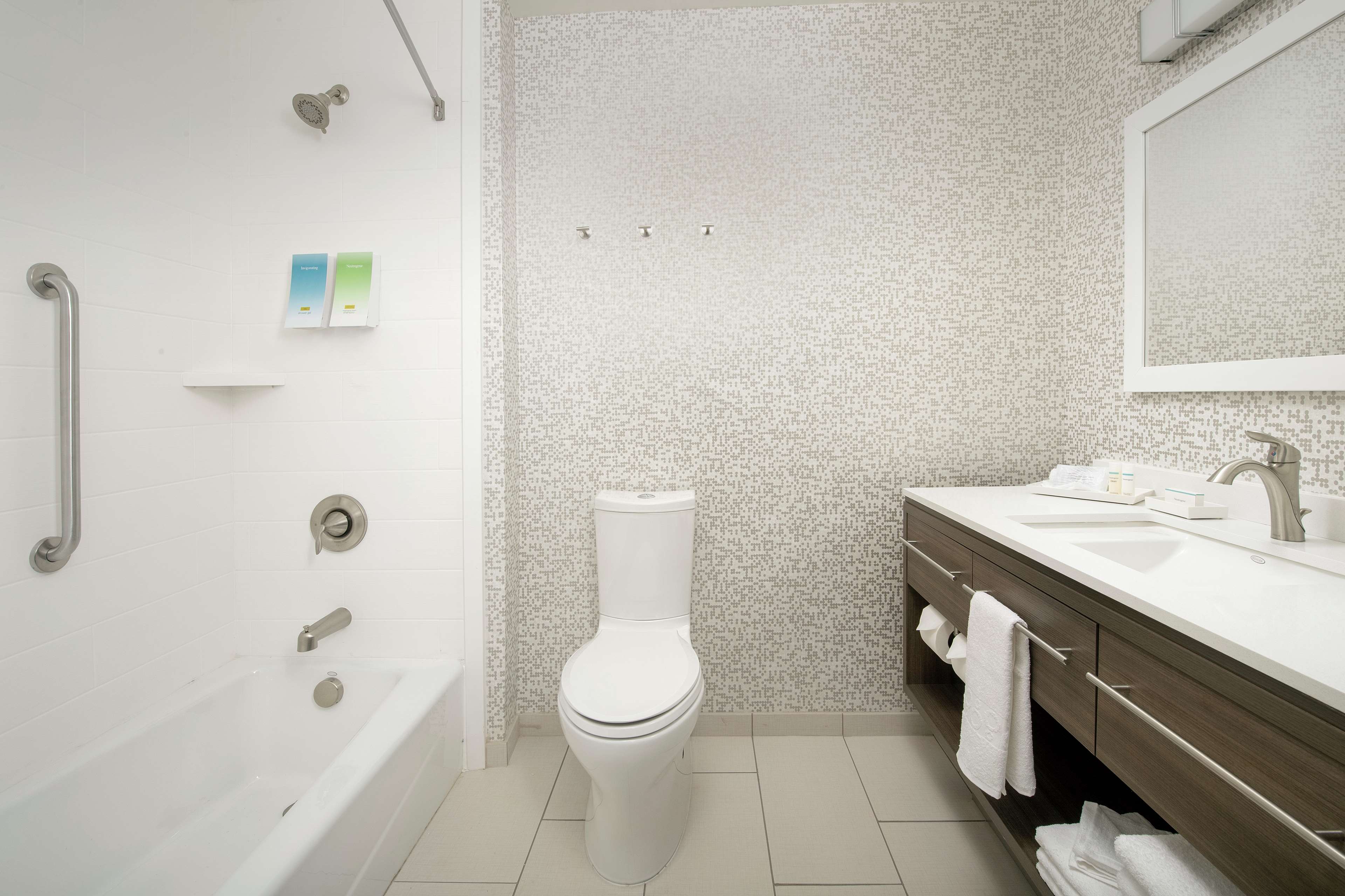 Home2 Suites by Hilton Longmont - Tap to explore photos