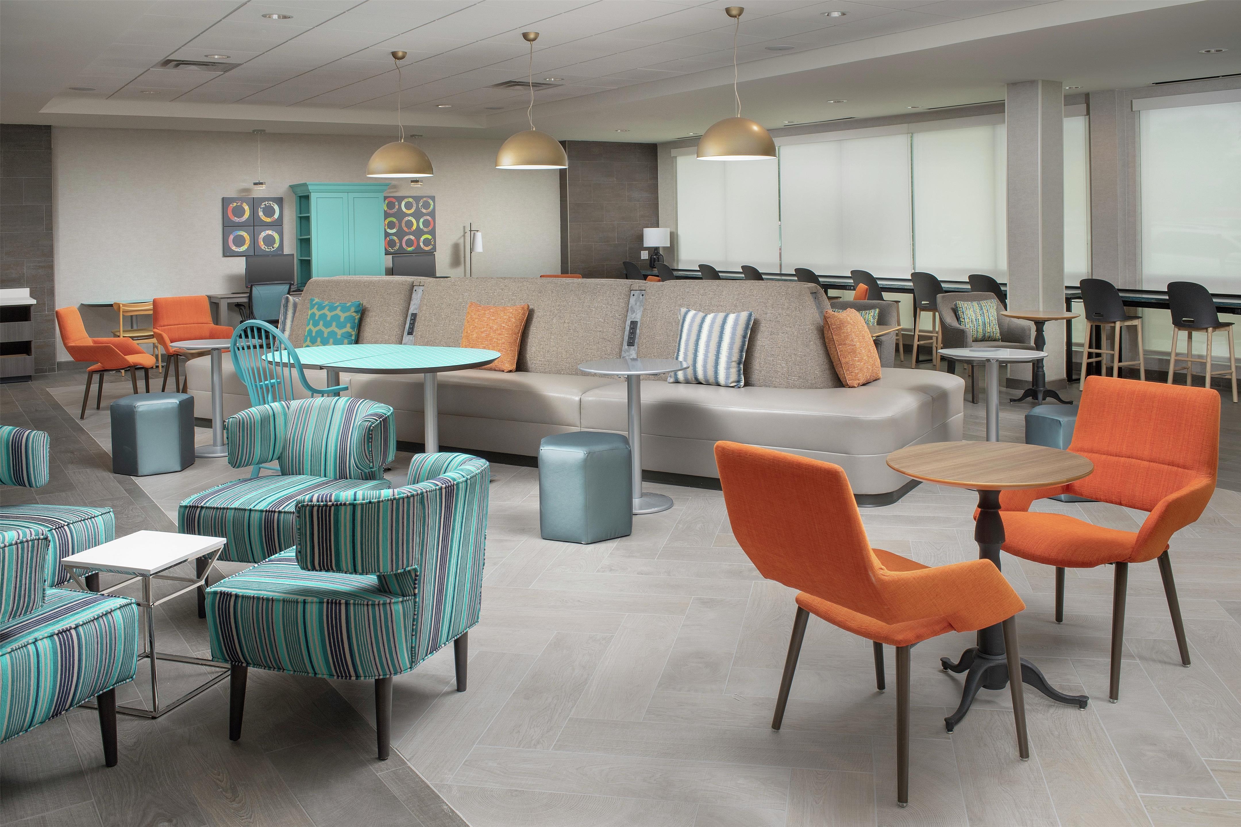 Lobby | Home2 Suites by Hilton Longmont