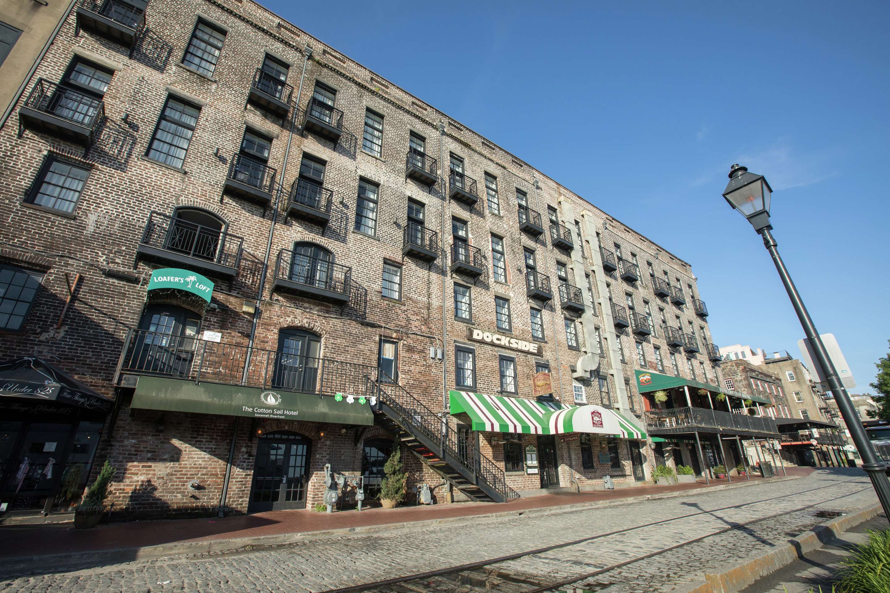 Exterior | The Cotton Sail Hotel Savannah - Tapestry Collection by Hilton