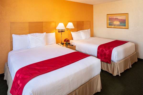  - Ramada Hotel Downtown Tucson - I-10, Exit 258