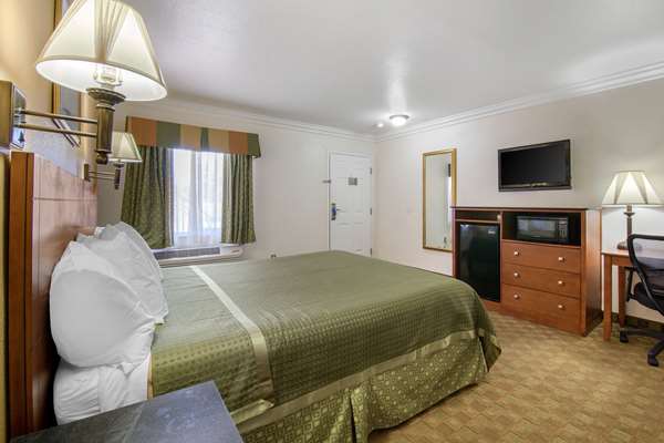  - Rodeway Inn Adelanto