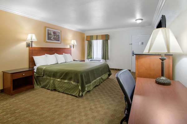  - Rodeway Inn Adelanto
