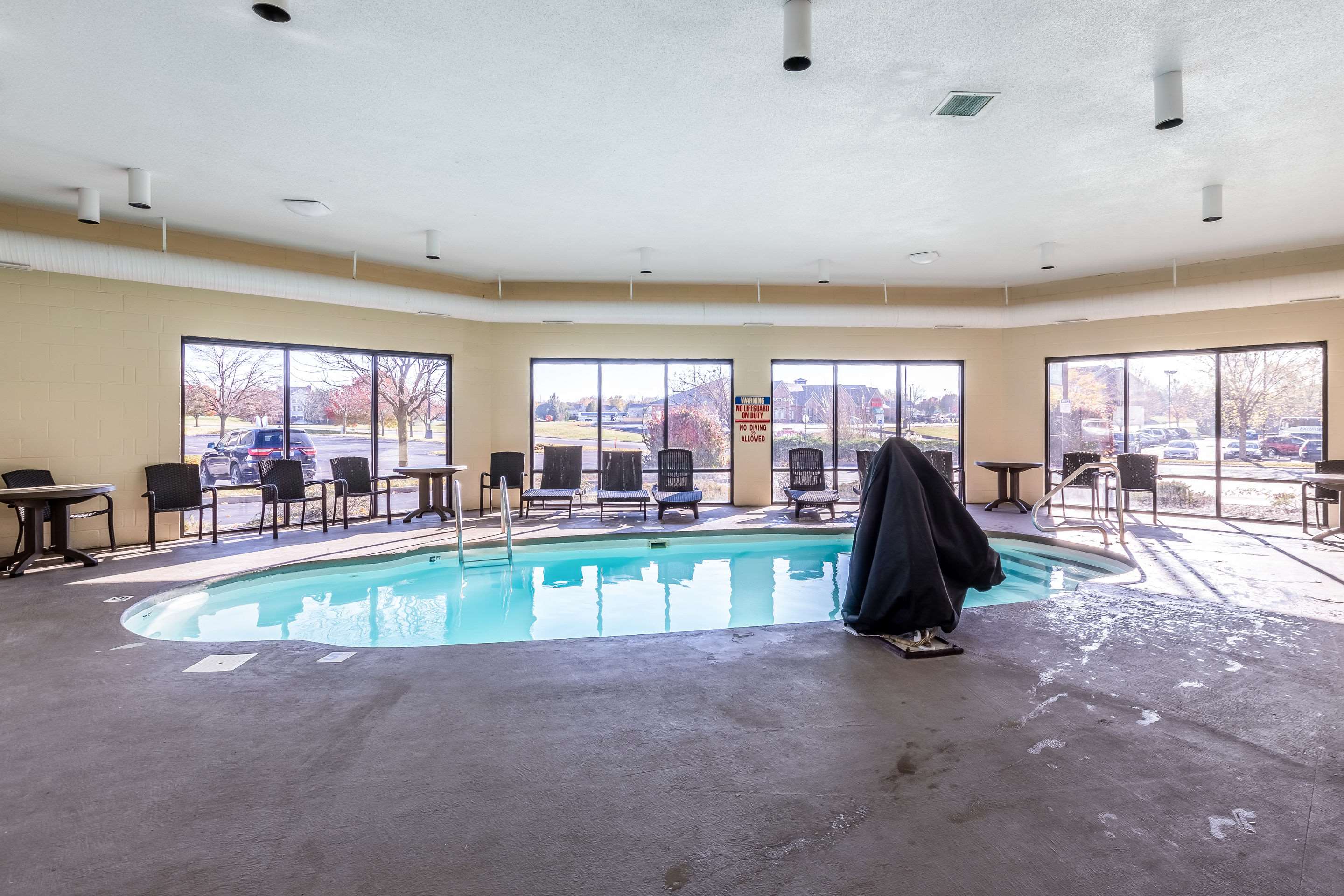 Indoor pool | Quality Inn & Suites Southport