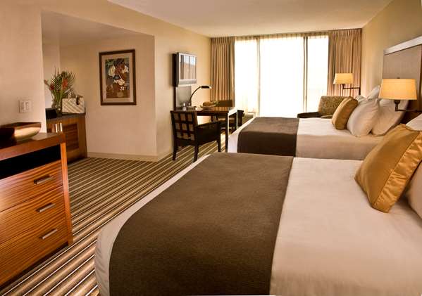 Suite - Maui Coast Hotel Kihei