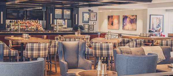 Restaurant - Crosswaters Resort Kananaskis Village