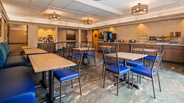 Restaurant - Best Western Plus Hudson Hotel - I-94, Exit 2