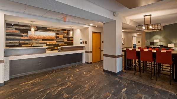 Amenities - Best Western Plus Hudson Hotel - I-94, Exit 2