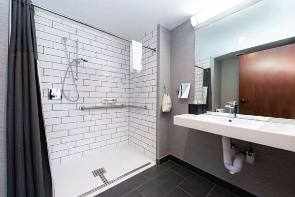  - Joinery Hotel Downtown Pittsburgh