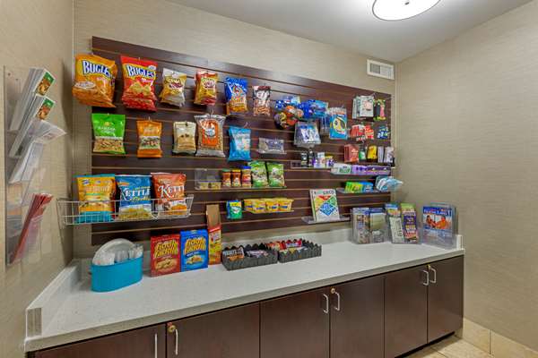  - Best Western Watertown Inn & Suites