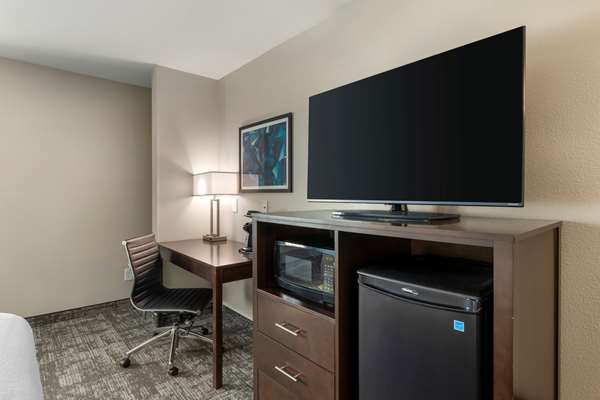  - Best Western Watertown Inn & Suites