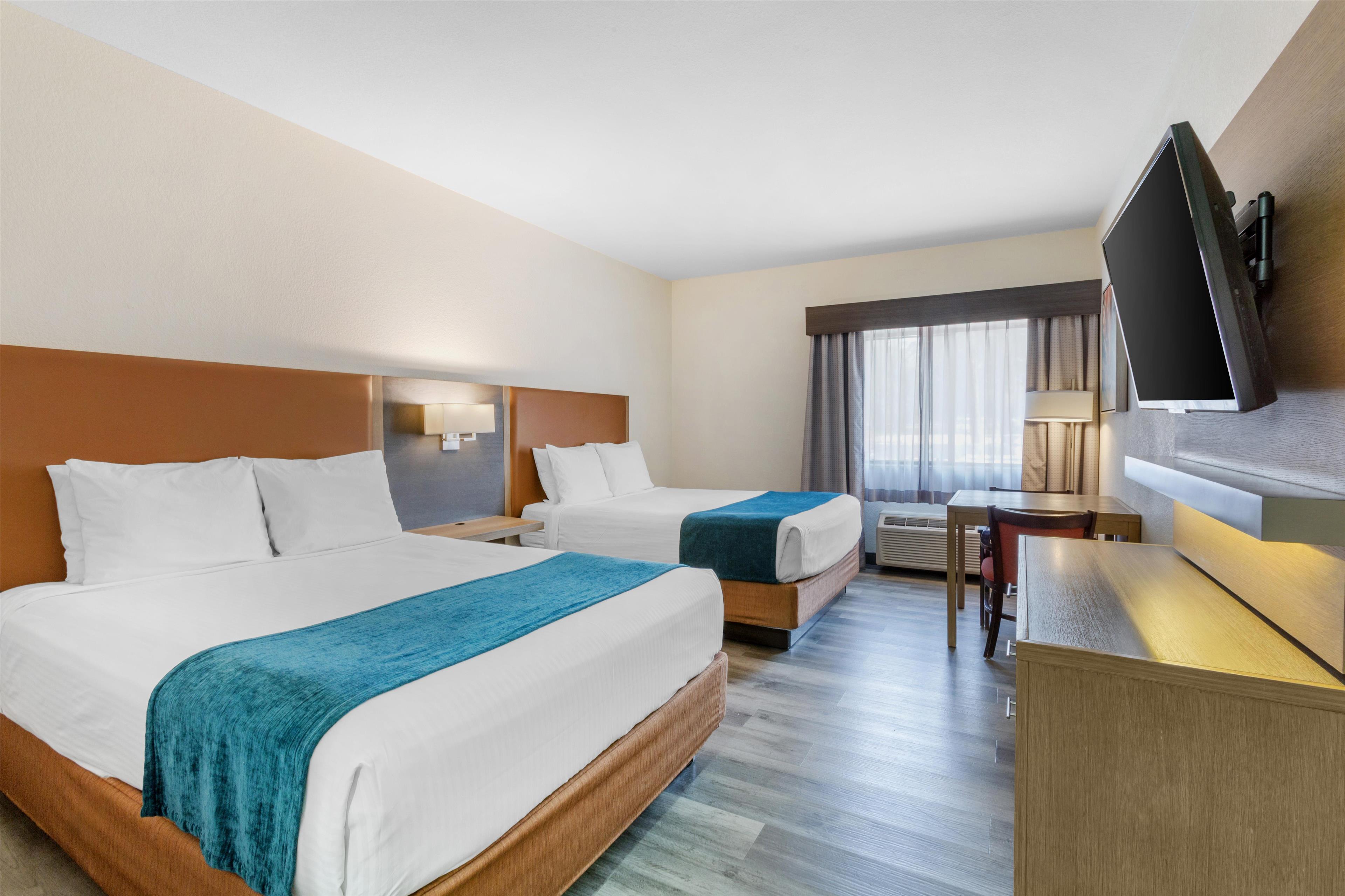 Best Western Inn of Payson Room Type - Accessible - 2 Queen, Mobility Accessible, Bathtub, Microwave And Refrigerator, Non-Smoking, Full Br Best Western Inn of Payson Room Type - Accessible - 2 Queen, Mobility Accessible, Bathtub, Microwave And Refrigerator, Non-Smoking, Full Br