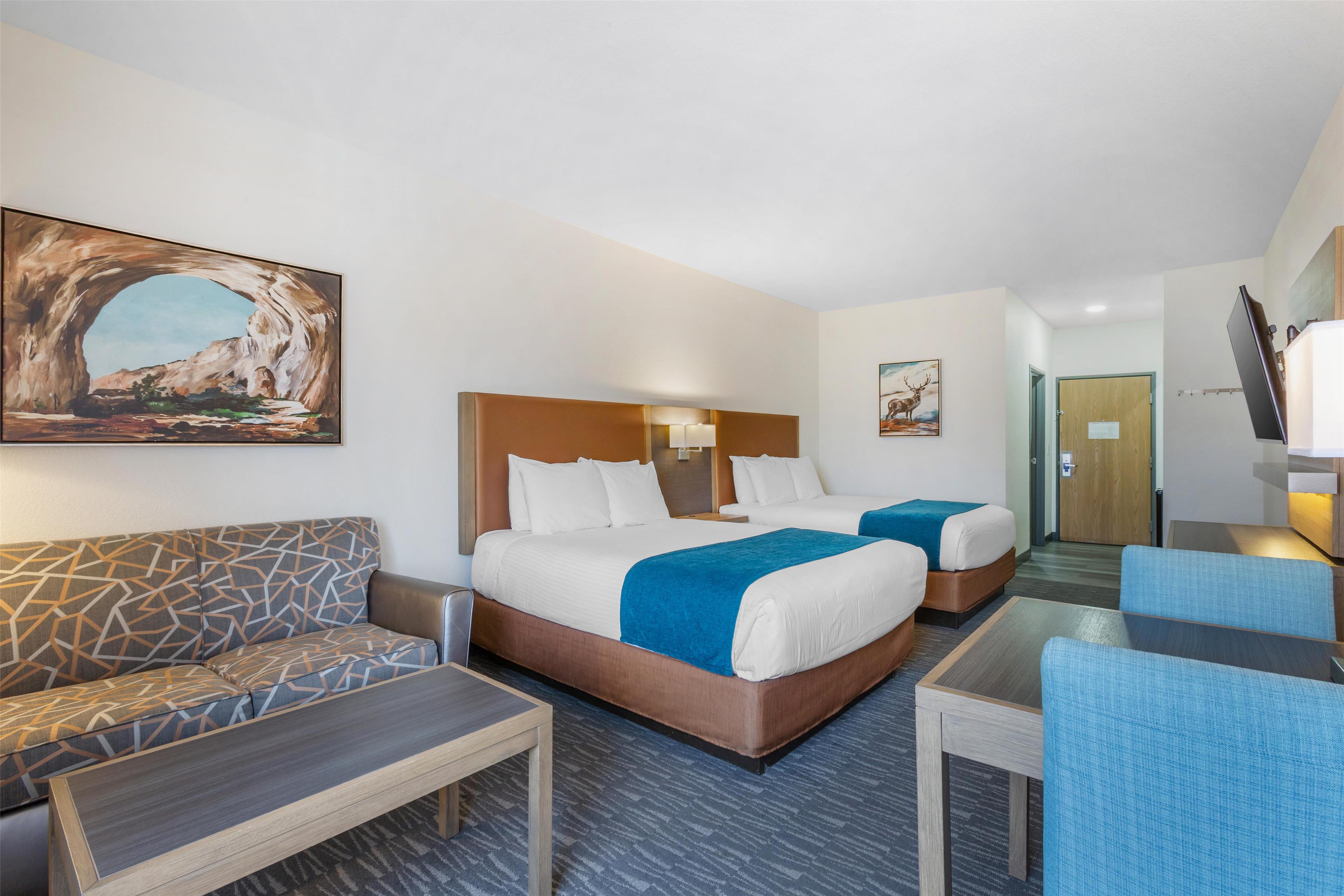 Best Western Inn of Payson Room Type - 2 Queen Beds, Non-Smoking, Sitting Area, Pillow Top Mattress, Wet Bar, Microwave And Refrigerator, F Best Western Inn of Payson Room Type - 2 Queen Beds, Non-Smoking, Sitting Area, Pillow Top Mattress, Wet Bar, Microwave And Refrigerator, F