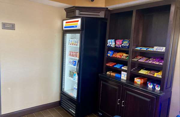  - Best Western Emporia Inn - I-35, Exit 128