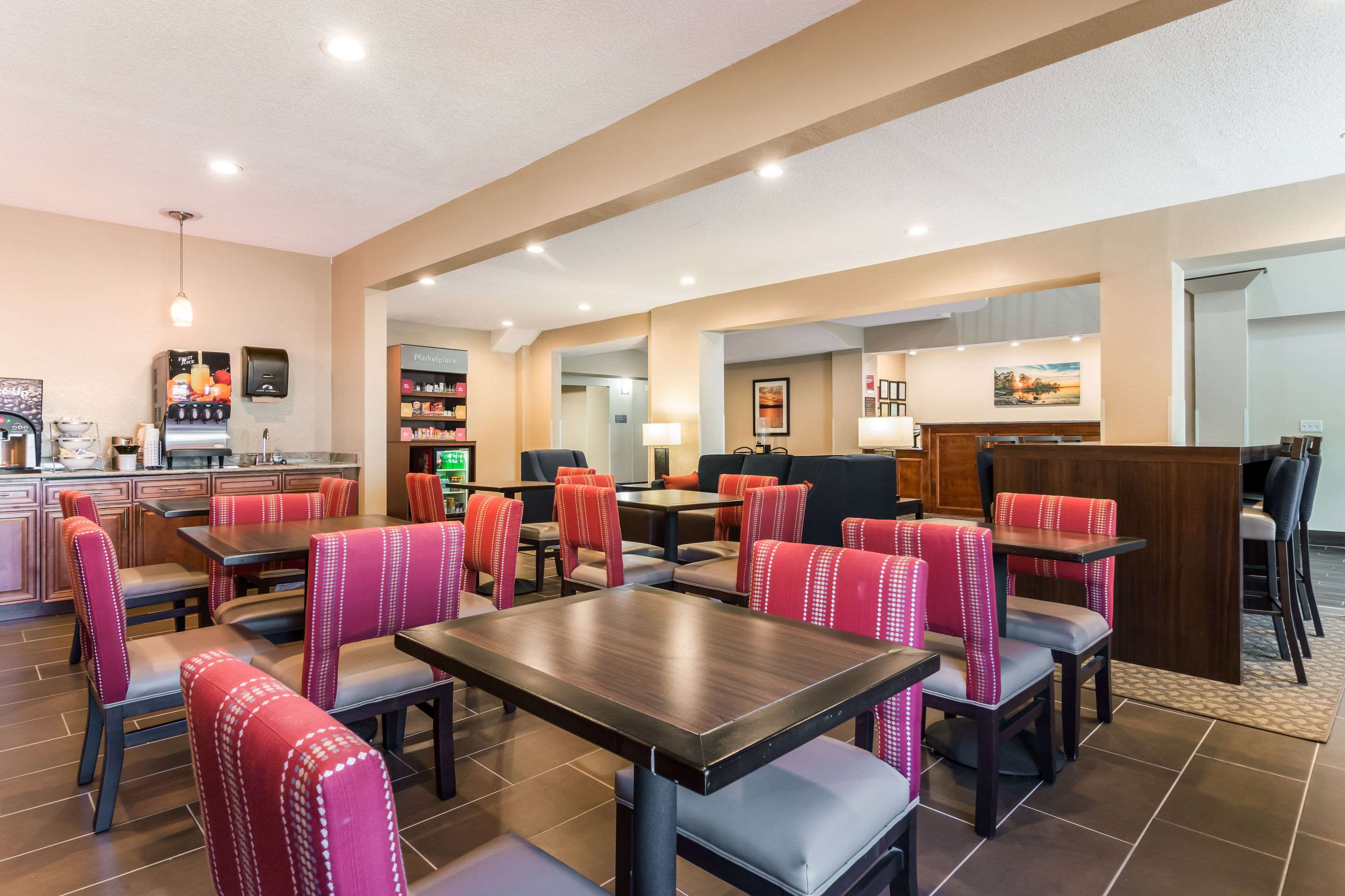 Breakfast area