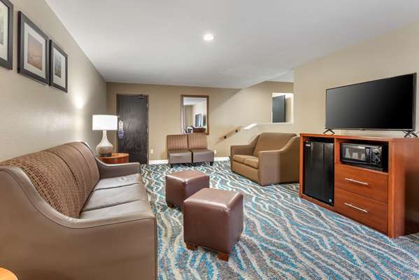Suite - Comfort Inn Tunnel Road Asheville - I-40, Exit 55