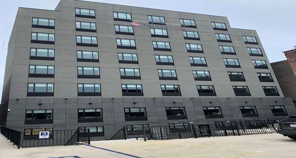 Exterior view - Best Western Plus City Line Hotel Bronx