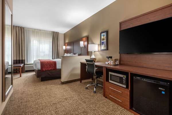  - Comfort Inn & Suites East Montgomery - I-85, Exit 6