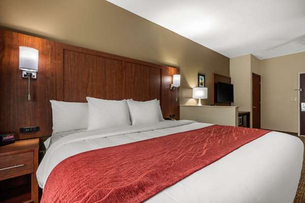  - Comfort Inn & Suites East Montgomery - I-85, Exit 6